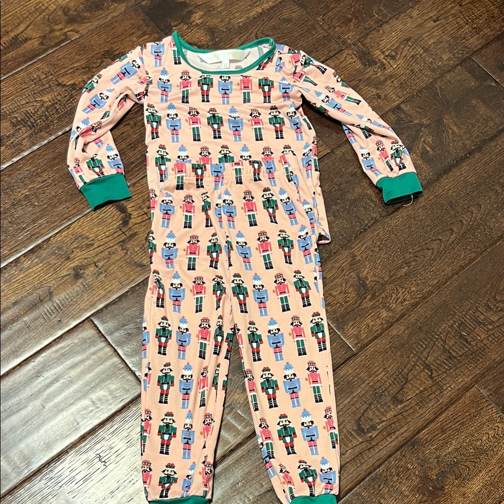 Children's Nutcracker Print One-Piece Pajamas - Pink & Green